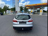 Gebraucht Ford Focus 116 PS (85 kW) 2012 Silber Kombi