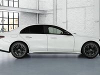 Gebraucht Mercedes E400 AMG 252 PS (185 kW) 2024 Weiß Limousine