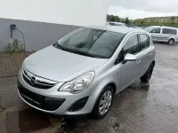 Gebraucht Opel Corsa Edition 75 PS (55 kW) 2012 Silber Kleinwagen