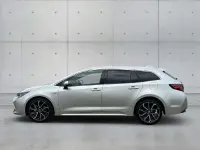 Gebraucht Toyota Corolla Hybrid Lounge 184 PS (135 kW) 2020 Precious silver Kombi