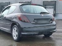 Gebraucht Peugeot 207 74 PS (54 kW) 2009 Schwarz Kleinwagen