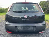 Gebraucht Fiat Punto Dynamic 69 PS (50 kW) 2011 Schwarz Kleinwagen