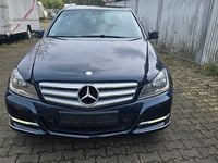 Gebraucht Mercedes C350 Elegance 306 PS (225 kW) 2011 Blau Limousine