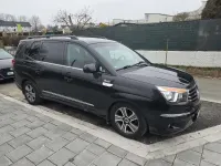 Gebraucht SsangYong Rodius 155 PS (114 kW) 2015 Schwarz Van / Kleinbus