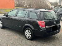Gebraucht Opel Astra 90 PS (66 kW) 2005 Schwarz Kombi