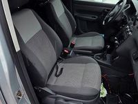 Gebraucht VW Caddy Maxi 102 PS (75 kW) 2010 Silber Van / Kleinbus