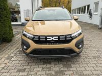 Gebraucht Dacia Sandero Expression 91 PS (66 kW) 2022 Andere farbe Kleinwagen