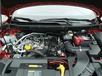 Gebraucht Nissan Qashqai N-Connecta 140 PS (102 kW) 2025 Fuji sunset red blac SUV