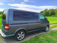 Käytetty VW Multivan Comfortline 180 HP (132 kW) 2009 Vihreä Tila-auto