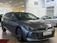 Gebraucht VW Passat Elegance 150 PS (110 kW) 2025 Grau Kombi