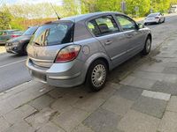 Usado Opel Astra 2005 Cinzento Sedan