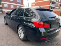 gebraucht BMW 325 d Touring Shadow Line 8-Fach Bereift