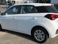 gebraucht Hyundai i20 1.0 T-GDI 74kW DCT YES!*SHZ-NAVI-PDC*