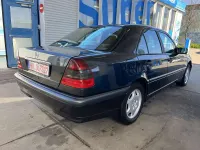 Second-hand Mercedes C200 Classic 136 CP (100 kW) 2000 Albastru Berlinǎ