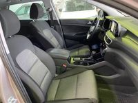 gebraucht Hyundai Tucson 2,0 CRDi Style Mild-Hybrid 4WD-Automatik