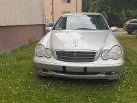 Gebraucht Mercedes C180 113 PS (83 kW) 2003 Grau Limousine
