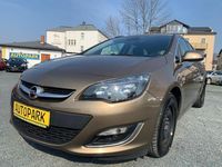 Gebraucht Opel Astra 140 PS (102 kW) 2013 Gold Limousine