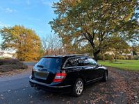 Gebraucht Mercedes C180 140 PS (102 kW) 2010 Schwarz Kombi