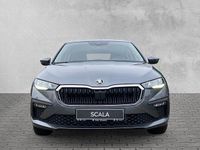 Gebraucht Skoda Scala Selection 95 PS (69 kW) 2024 Grau Kleinwagen