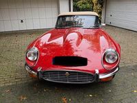 Second-hand Jaguar E-Type 268 CP (197 kW) 1974 Roșu Cabrio