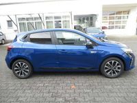 Neu Mitsubishi Colt Plus 143 PS (105 kW) 2025 Blau Limousine