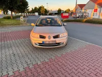 Gebraucht Renault Mégane GrandTour 105 PS (77 kW) 2008 Gold Kombi
