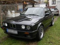 Gebraucht BMW 325 170 PS (125 kW) 1988 Schwarz Limousine