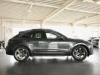 Gebraucht Porsche Macan 265 PS (194 kW) 2022 Vulkangrau SUV