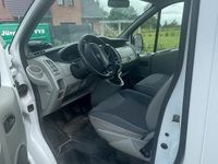 Gebraucht Opel Vivaro 2011 Weiß Van / Kleinbus
