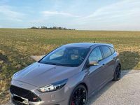 Gebraucht Ford Focus ST 185 PS (136 kW) 2017 Grau Limousine