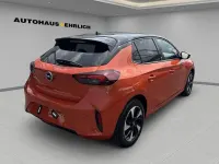 Gebraucht Opel Corsa-e GS Line 100 kW (136 PS) 2022 Power orange/dynamik orange Kleinwagen