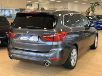 Używany BMW 220 Advantage 190 KM (139 kW) 2022 Szary Minivan