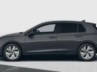 Neu VW Golf VIII 150 PS (110 kW) 2026 Delfingrau metallic Limousine