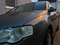 Gebraucht VW Passat 102 PS (75 kW) 2007 Grau Limousine