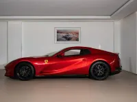 Gebraucht Ferrari 812 799 PS (587 kW) 2024 Rot Cabrio