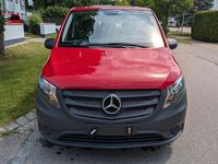 Gebraucht Mercedes Vito 88 PS (64 kW) 2019 Rot Van