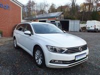 Gebraucht VW Passat Comfortline 120 PS (88 kW) 2019 Pure white Kombi