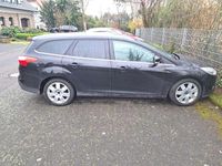 Gebraucht Ford Focus Trend 105 PS (77 kW) 2013 Schwarz Kombi