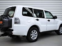 Gebraucht Mitsubishi Pajero 200 PS (147 kW) 2016 Weiß SUV