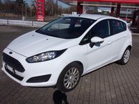 Gebraucht Ford Fiesta 65 PS (47 kW) 2013 Weiß Kleinwagen