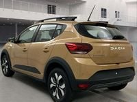 Używany Dacia Sandero Expression 91 KM (66 kW) 2025 Beżowy Kombi