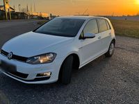 Gebraucht VW Golf VII 86 PS (63 kW) 2014 Weiß Kleinwagen