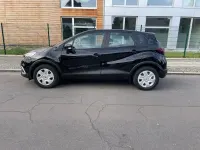 Używany Renault Captur Life 90 KM (66 kW) 2017 Czarny SUV