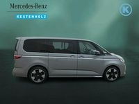 Second-hand VW Multivan Style 204 CP (150 kW) 2023 Argintiu Monovolum