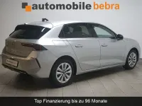 Usata Opel Astra Elegance 131 CV (96 kW) 2023 Argento Utilitaria