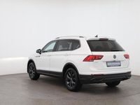 Gebraucht VW Tiguan Allspace Life 150 PS (110 kW) 2023 Weiß SUV