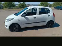 Gebraucht Hyundai i10 Edition 69 PS (50 kW) 2013 Weiß Kleinwagen