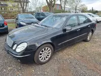 Gebraucht Mercedes E220 Elegance 150 PS (110 kW) 2004 Schwarz Limousine