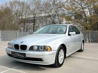 Gebraucht BMW 520 Exclusive 170 PS (125 kW) 2003 Silber Limousine