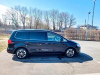 Second-hand VW Sharan Highline 170 CP (125 kW) 2012 Negru Monovolum